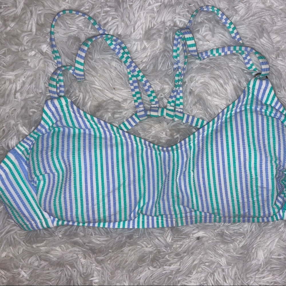 New with tag Target D/DD bathing suit top